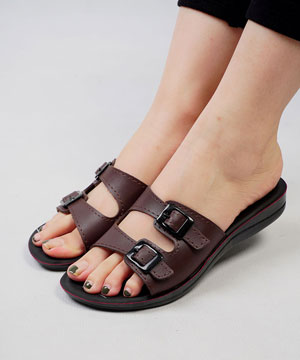 صندل زنانه طبی کد 26631