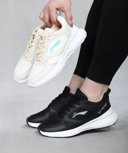 کتونی اسپرت زنانه LI NING کد 24365