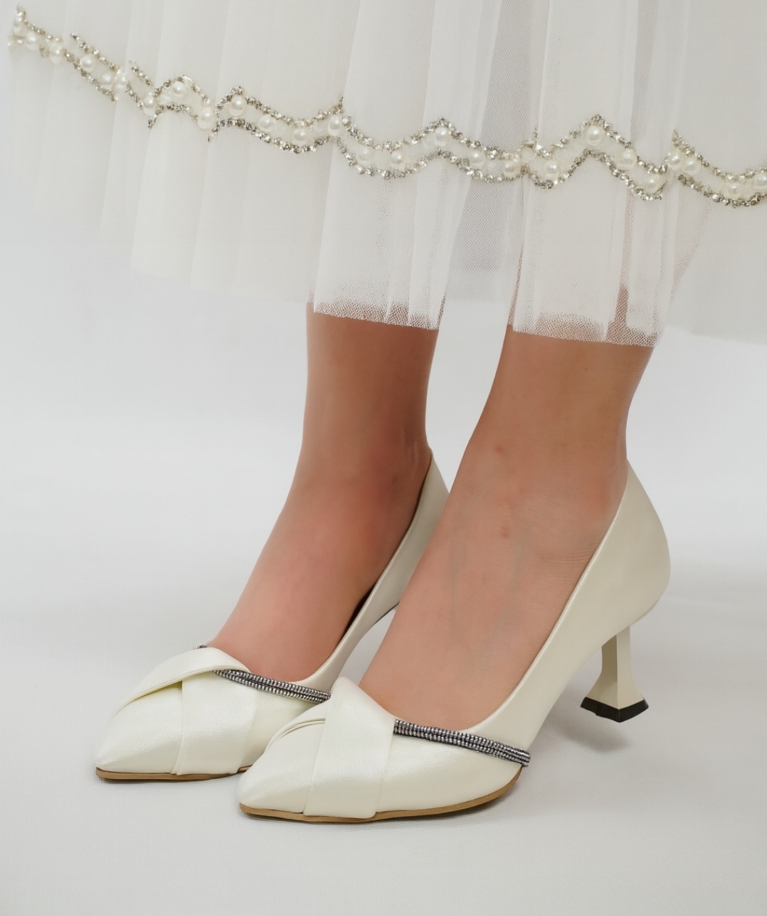 کفش پاشنه دار مجلسی کد 22504